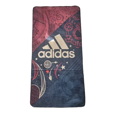 حوله ورزشی طرح adidas